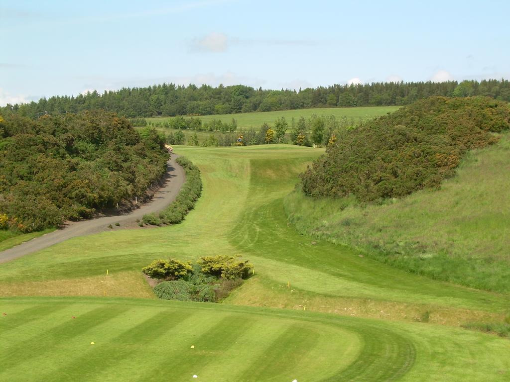 Forrester Park Resort Dunfermline Esterno foto