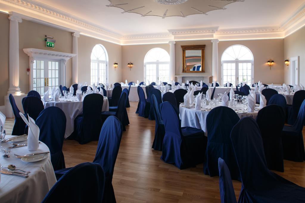 Forrester Park Resort Dunfermline Esterno foto